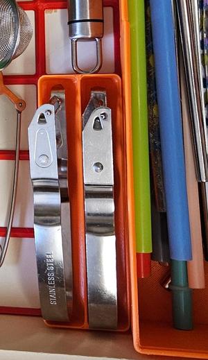 Gridfinity 3x1 with long divider for 2 peelers