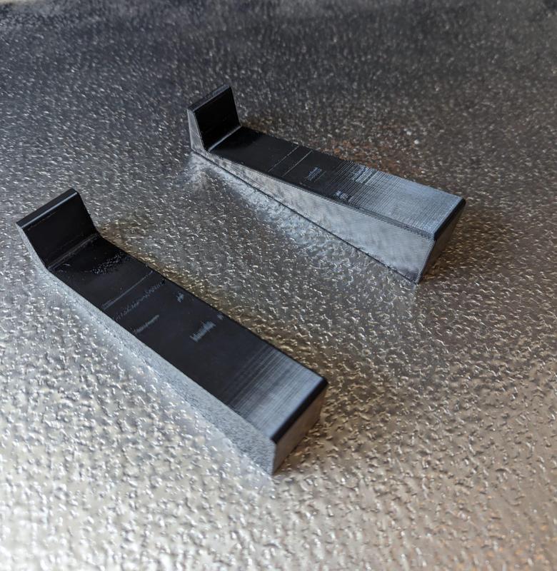 Soundbar music box  angeled stand