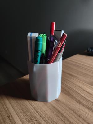 Pen and pencil holder 2 - 3d printable