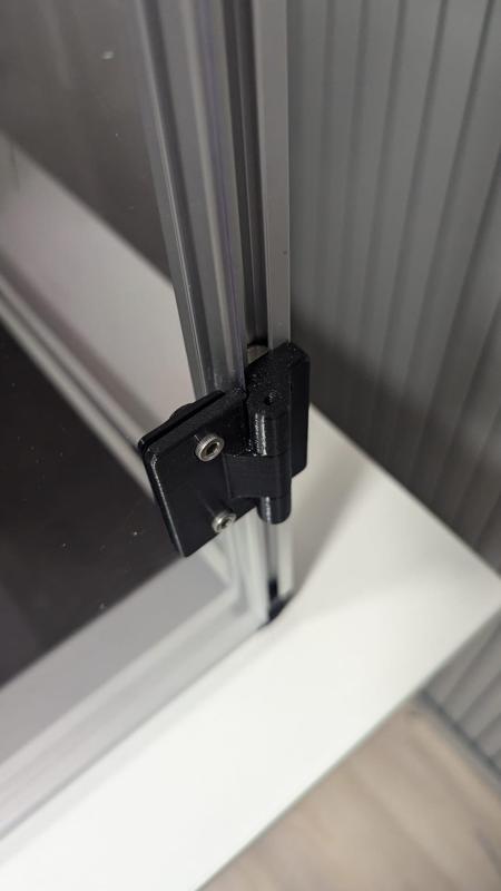 Hinge for systemprofile 2020 and 3030