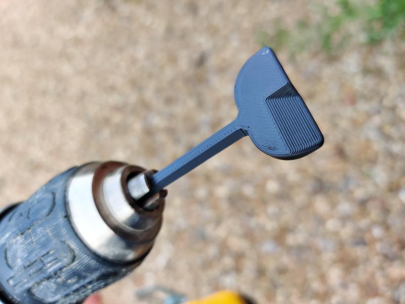 Strong mini mixer for use with drill