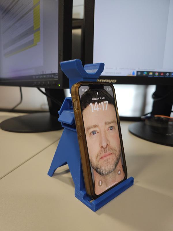 Jack Stand Phone Holder