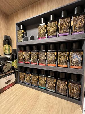 Stackable shelf for Diamine 30ml ink bottles