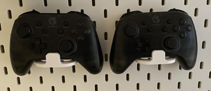 Skadis T-Clip Universal Game Controller Wall Mount Stand