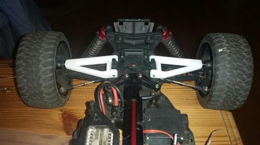 Dune Fighter (Reely) - Front upper wishbones [Querlenker Vorne Oben] (513006C)