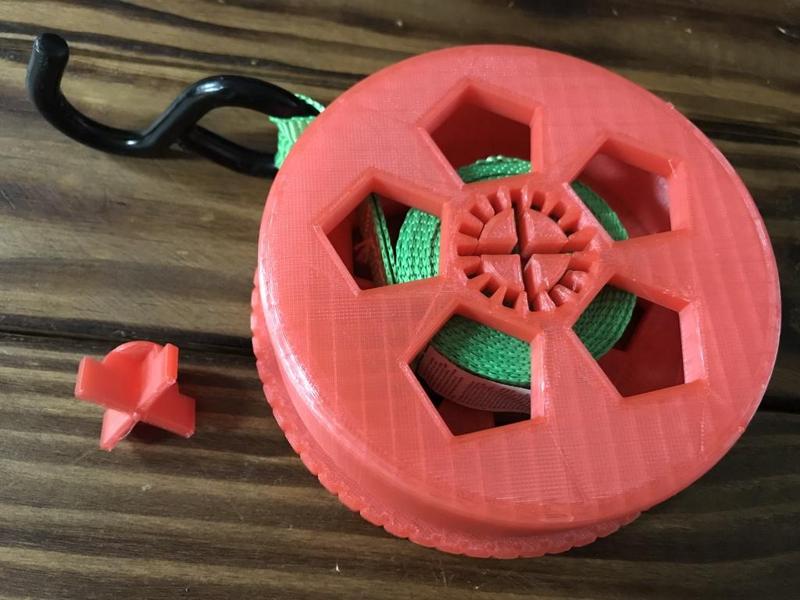 Ratchet Strap Winder with Latch Key