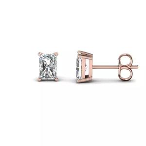 2 earrings