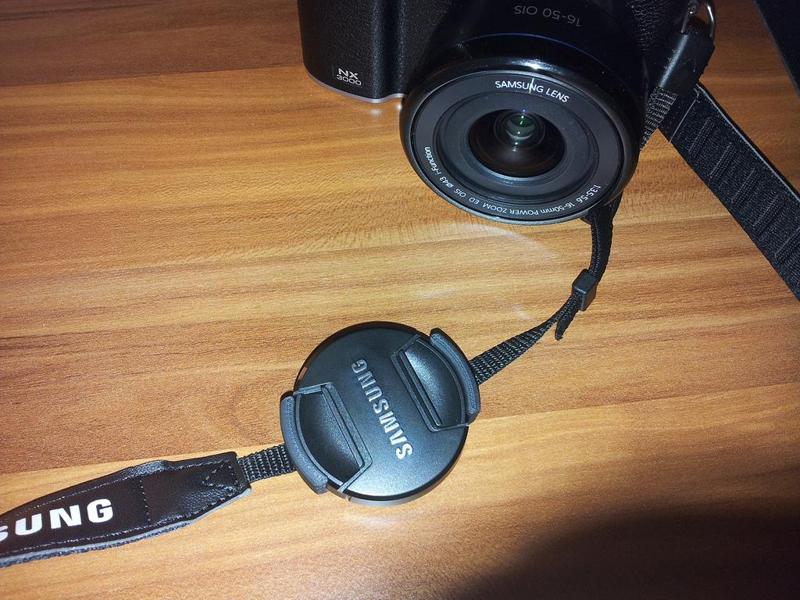 Lens Cap holder (Samsung NX3000)  43mm