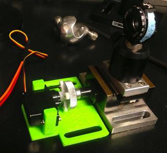 Customizable Optics Table Servo Mount