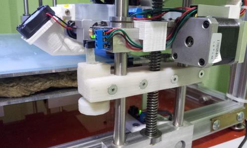 Z-axis fine adjustment