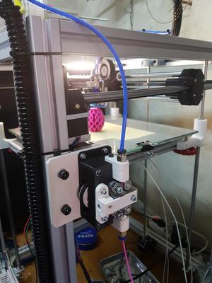 B2D extruder bracket 3030 alu