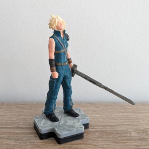 TOTAKU FINAL FANTASY CLOUD STRIFE