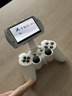 PSP Go support on PS3 controller