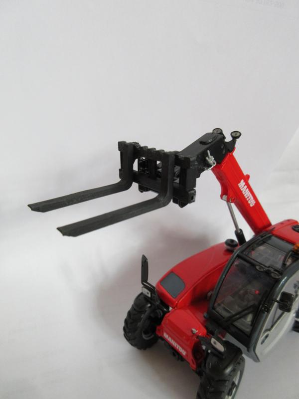 pallet fork 1:32