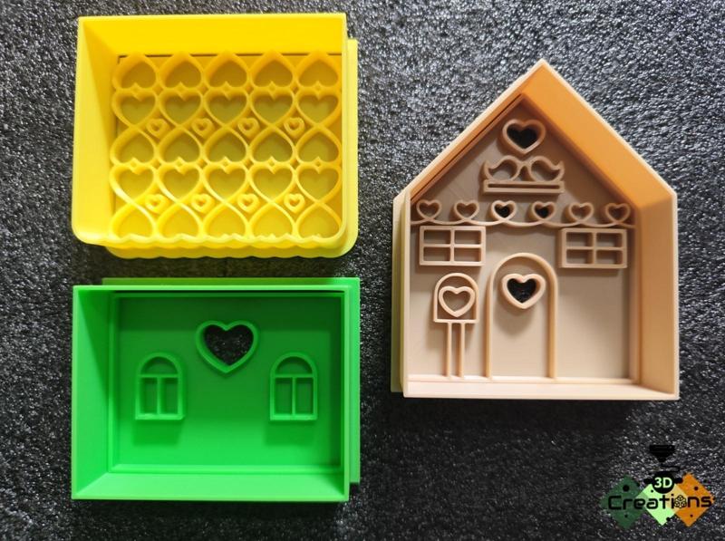 Cookie cutters -Valentine's house-.