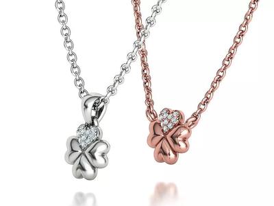 Clover Lucky Pendant Diamond Hearts Necklace 10mm size