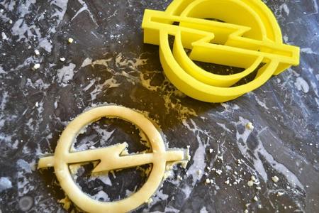 Opel Cookie Cutter