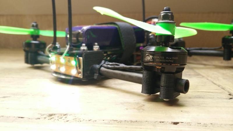 Motor clamps for 8mm booms and M2 bolts (DAEDALUS I.O)