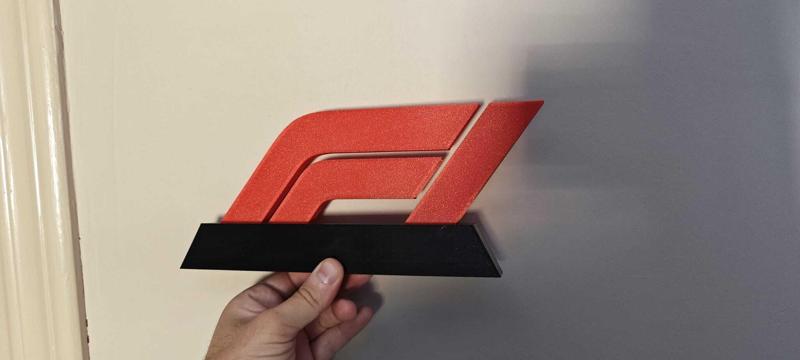 F1 LOGO