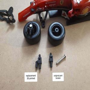 Ferrari F14T RC Formula One 1:24 - wheel suspension replacement