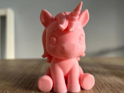 Little Dreamer - Cute Unicorn Figurine