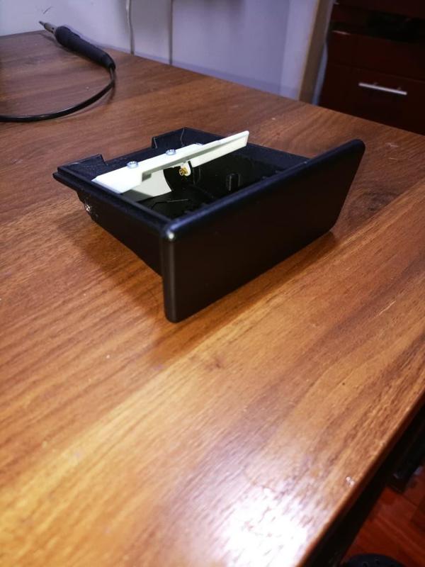 Nissan Sentra B13 Ashtray - Coin Purse