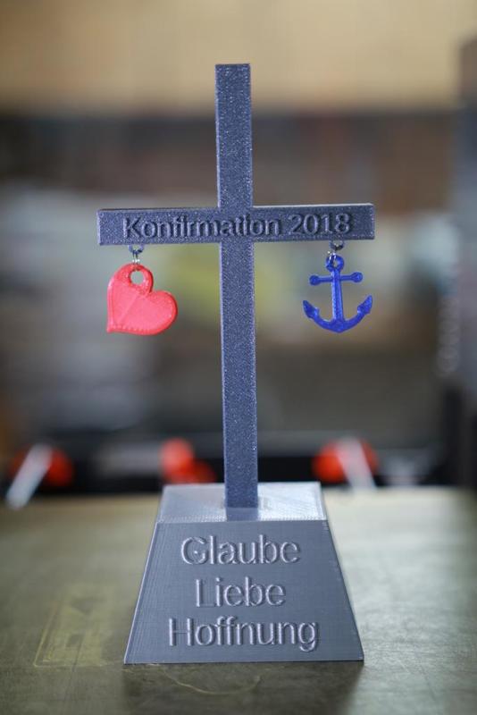 Sculpture Faith-Hope-Love Faith-Love-Hope