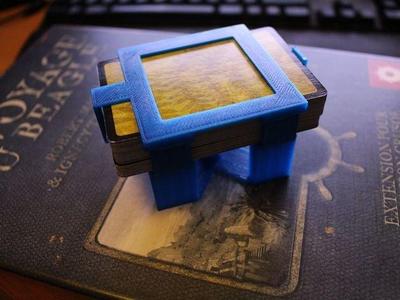 Cardbox - A customizable box holder for cards or tiles
