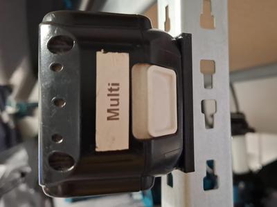 Makita Battery Holder for Heavy Duty Shelving