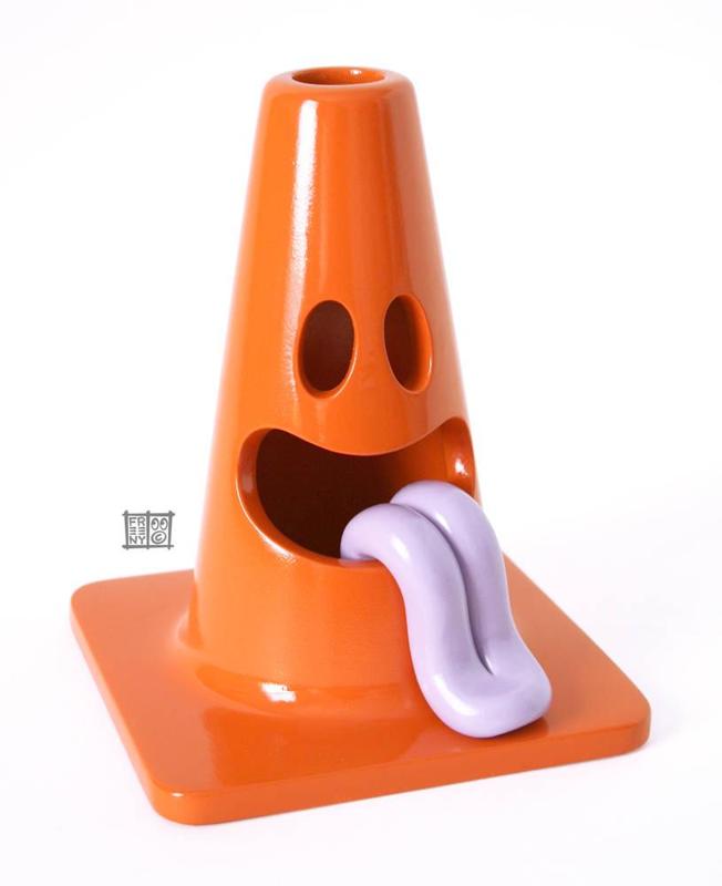 Smile Cone Head by dury