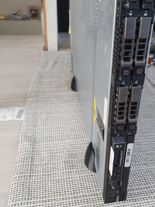 1U server stand - from rack to tower