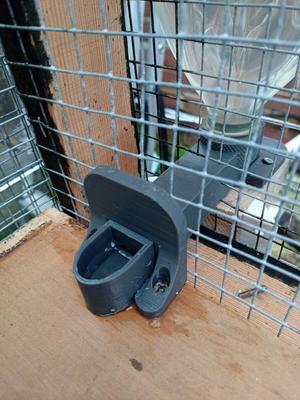 slimline Coke bottle drinker and cover plate
