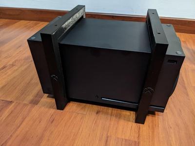 Xbox series X hanging support