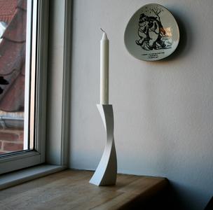 Candle V2