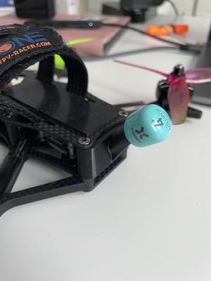 AOS 5 V2 antenna mount for Foxeer Lollipop 4+