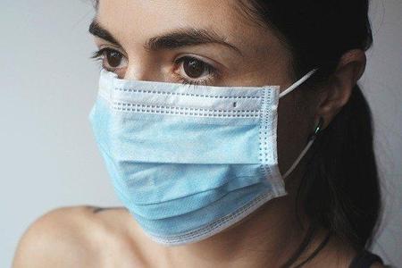 Tool for making DIY medical mask