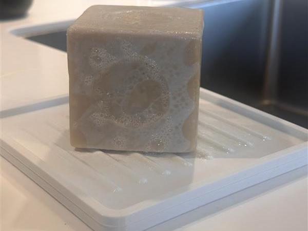 Large Soap Holder With Lifting Grooves