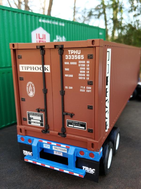 Container Chassis for your Garden Railroad - USA Trains 40' Container Compatible