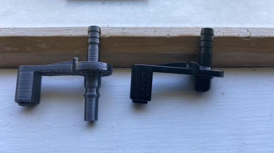 Dehumidifier drain plug