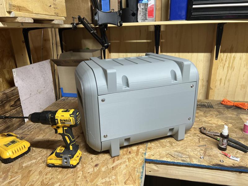 Vault-Tec Large Case