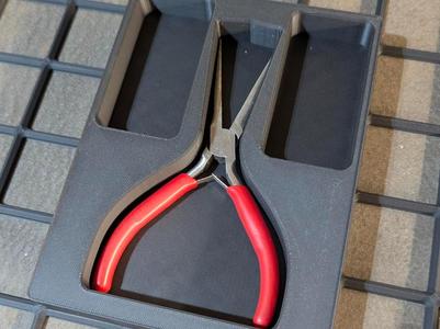 Dykes Needle Nose Pliers (6 inch) for Gridfinity