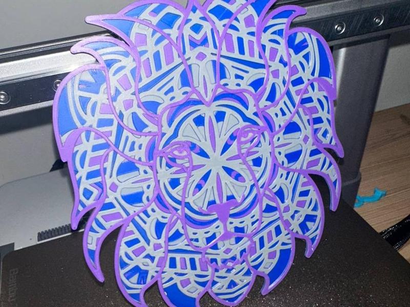Customizable Layered Lion