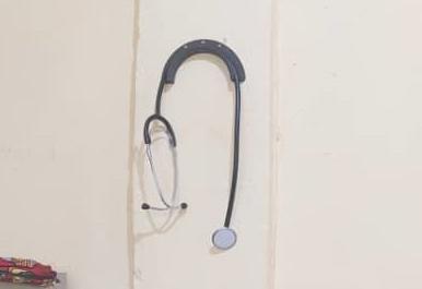 Stethoscope wall mount