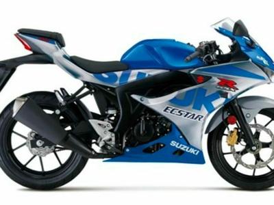 Suzuki GSX 150CC