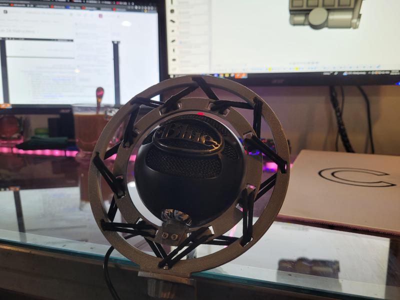 Blue Snowball Dampening Mount