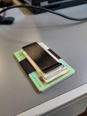Minimalistic Wallet