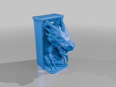 Dragon sticking head through frame