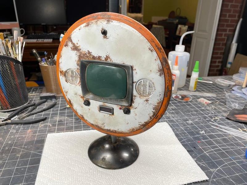 Fallout High Tech Television 1/4 Scale