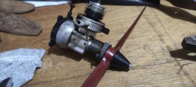 Spinner cox 0.49 control line universal screw