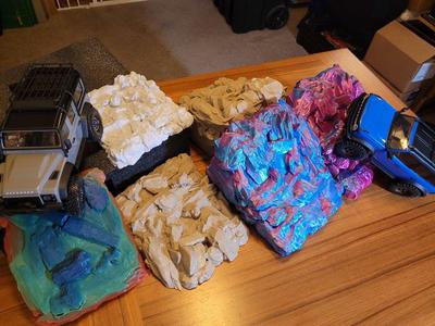 Mini crawler obstacle rock field